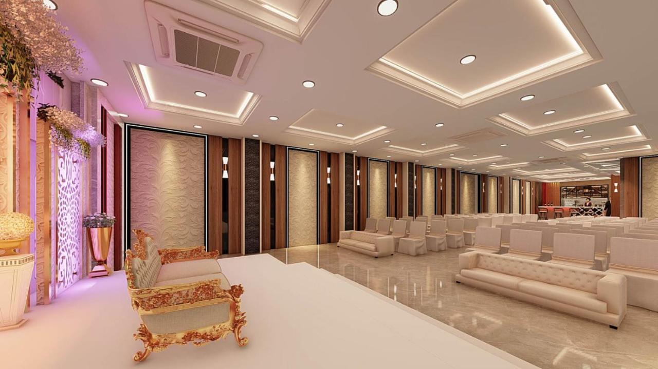 Hotel Olive Crown Lucknow Exterior foto